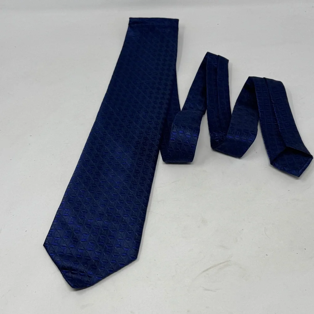 Zilli Mens Blue Silk Geometric Diamond Pattern Handmade Tie Made in Italy